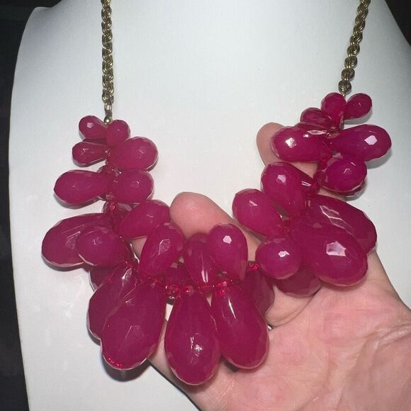 Gold Tone and Fuchsia Beaded Statement Necklace - Picture 3 of 5